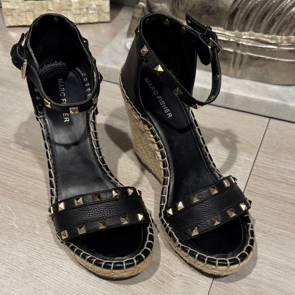 Marc Fisher Black and Gold Espadrille Wedges